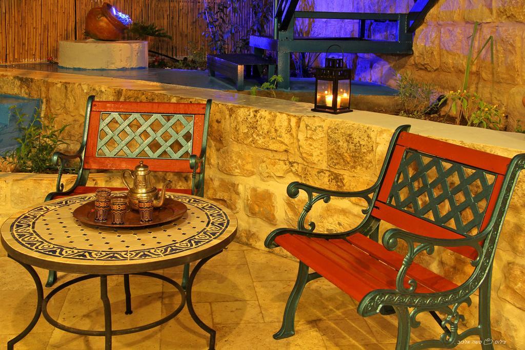 Beit Ha'Omanim Hotel Zefat Room photo